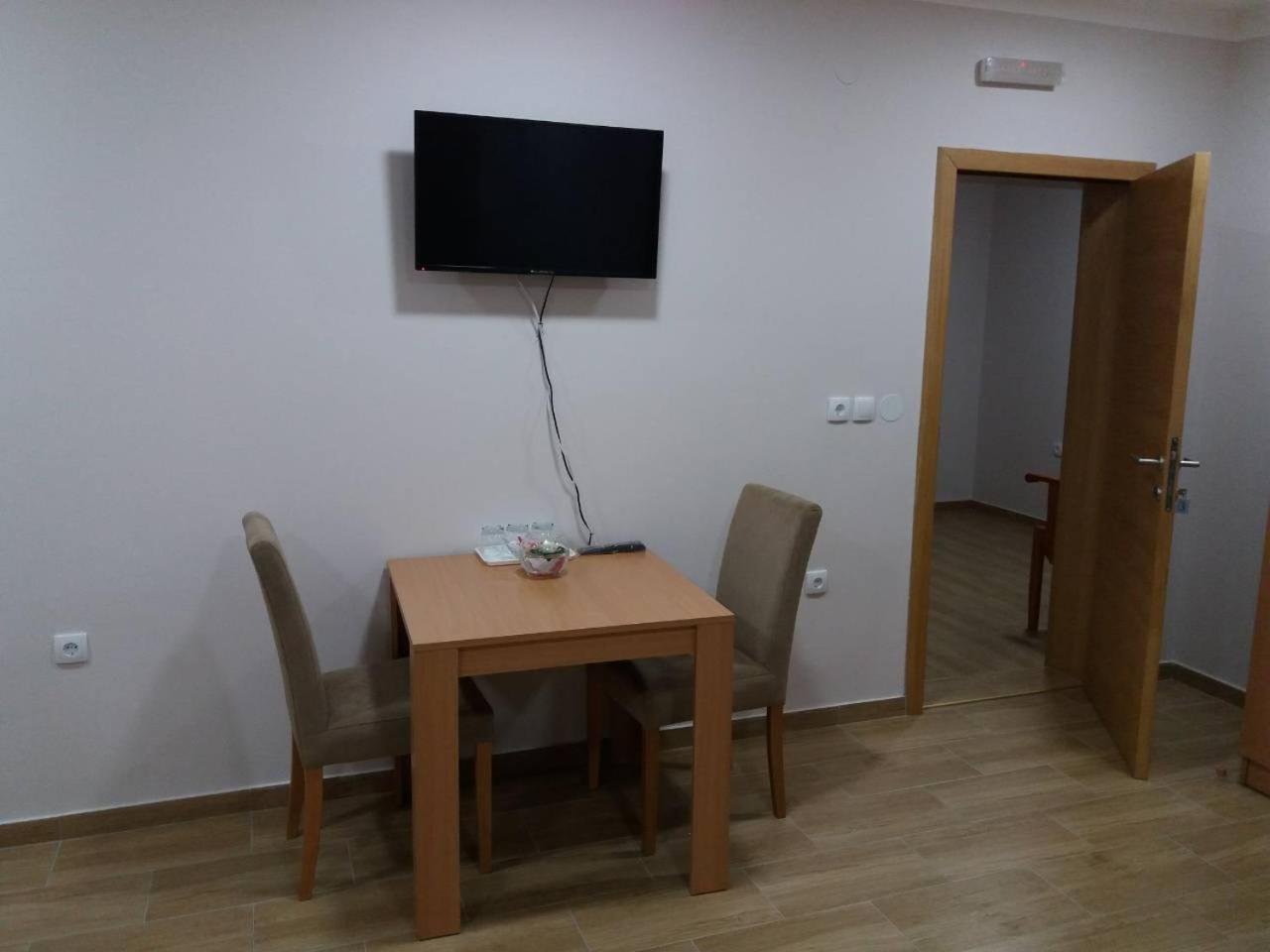 Prenociste I Restoran Ihthis Баина-Башта Экстерьер фото
