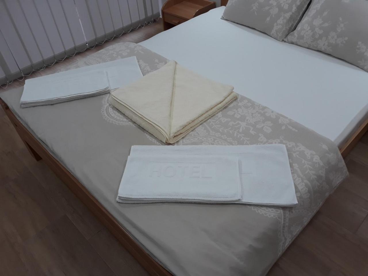 Prenociste I Restoran Ihthis Баина-Башта Экстерьер фото
